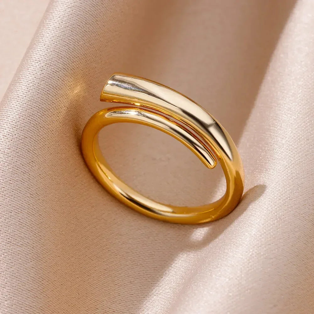 Stainless Steel Rings for Women Aesthetic Heart Gold Color Wedding