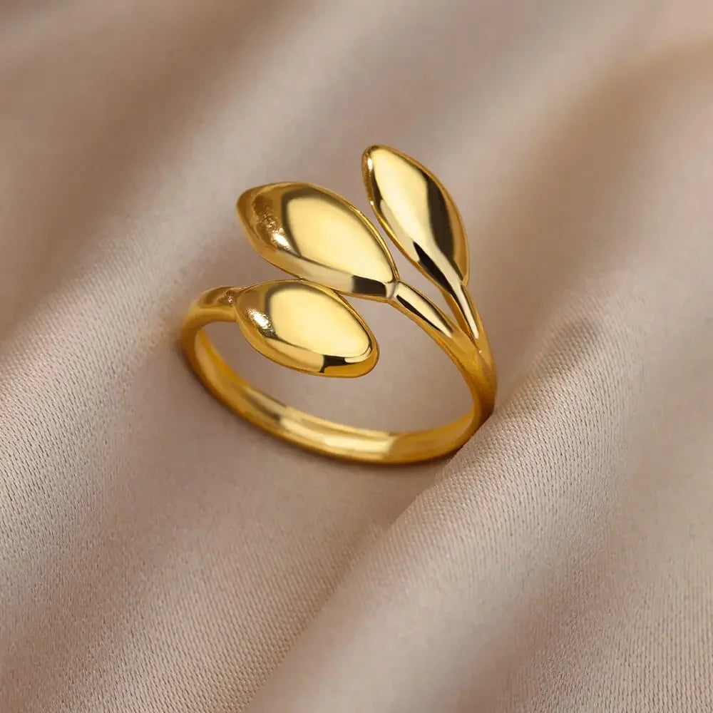 Stainless Steel Rings for Women Aesthetic Heart Gold Color Wedding