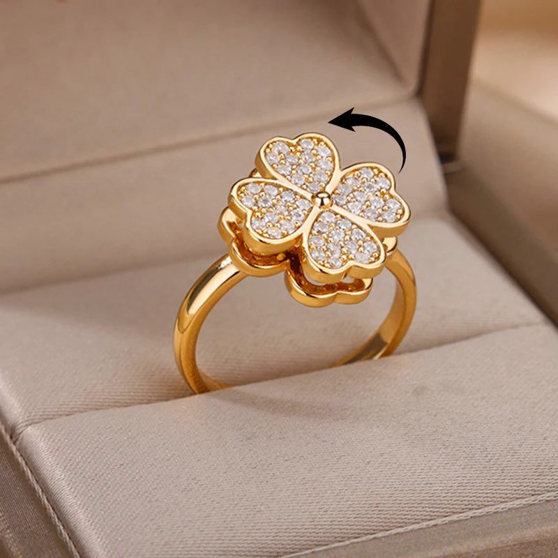 Clover Spin Stress-Relief Ring