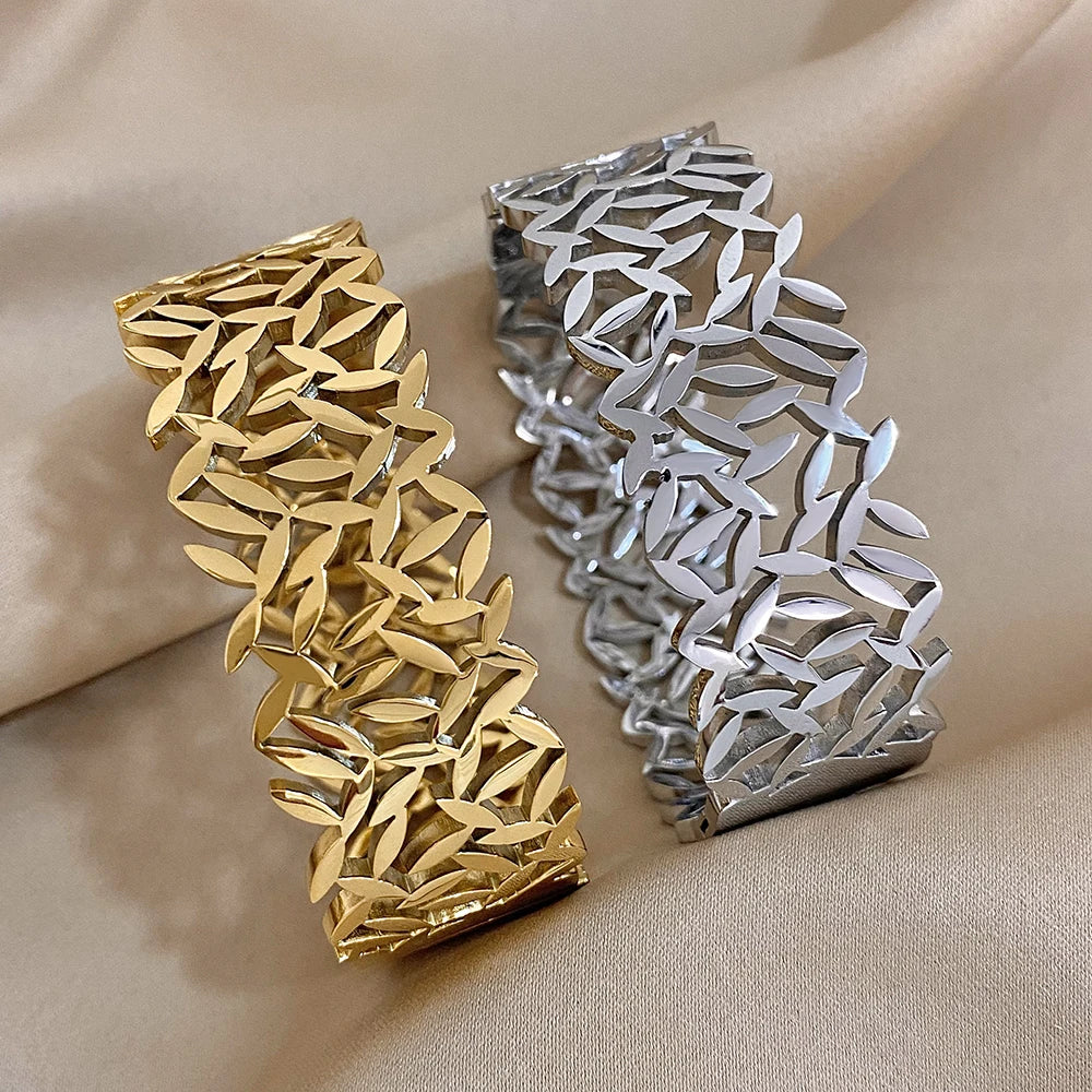 Leaf Pattern Bangle