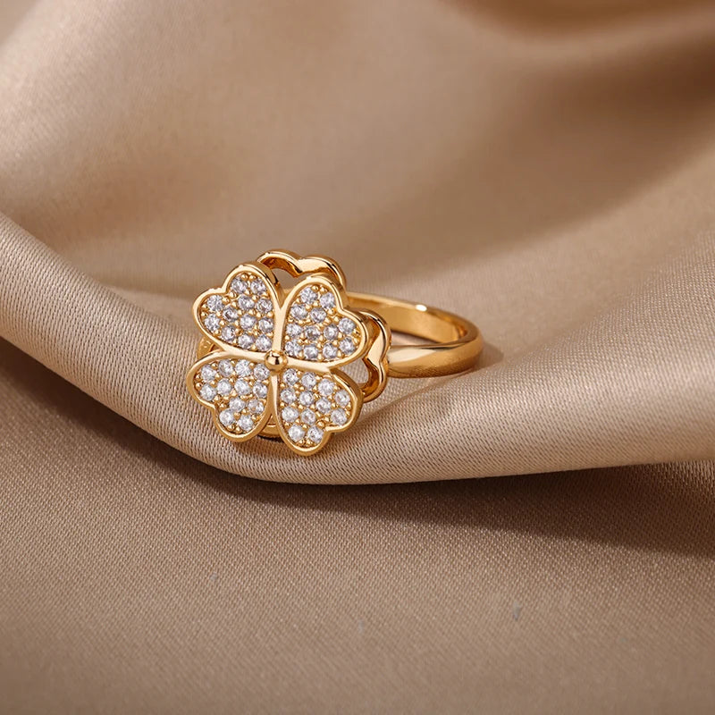 Clover Spin Stress-Relief Ring
