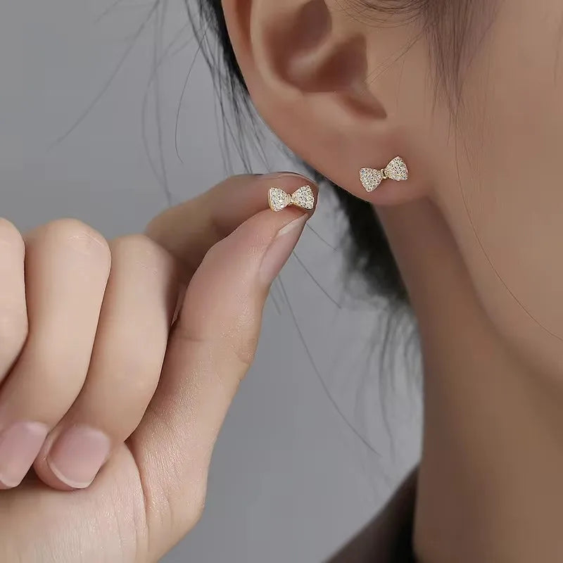 New Fashion Heart Stud Earrings for Women