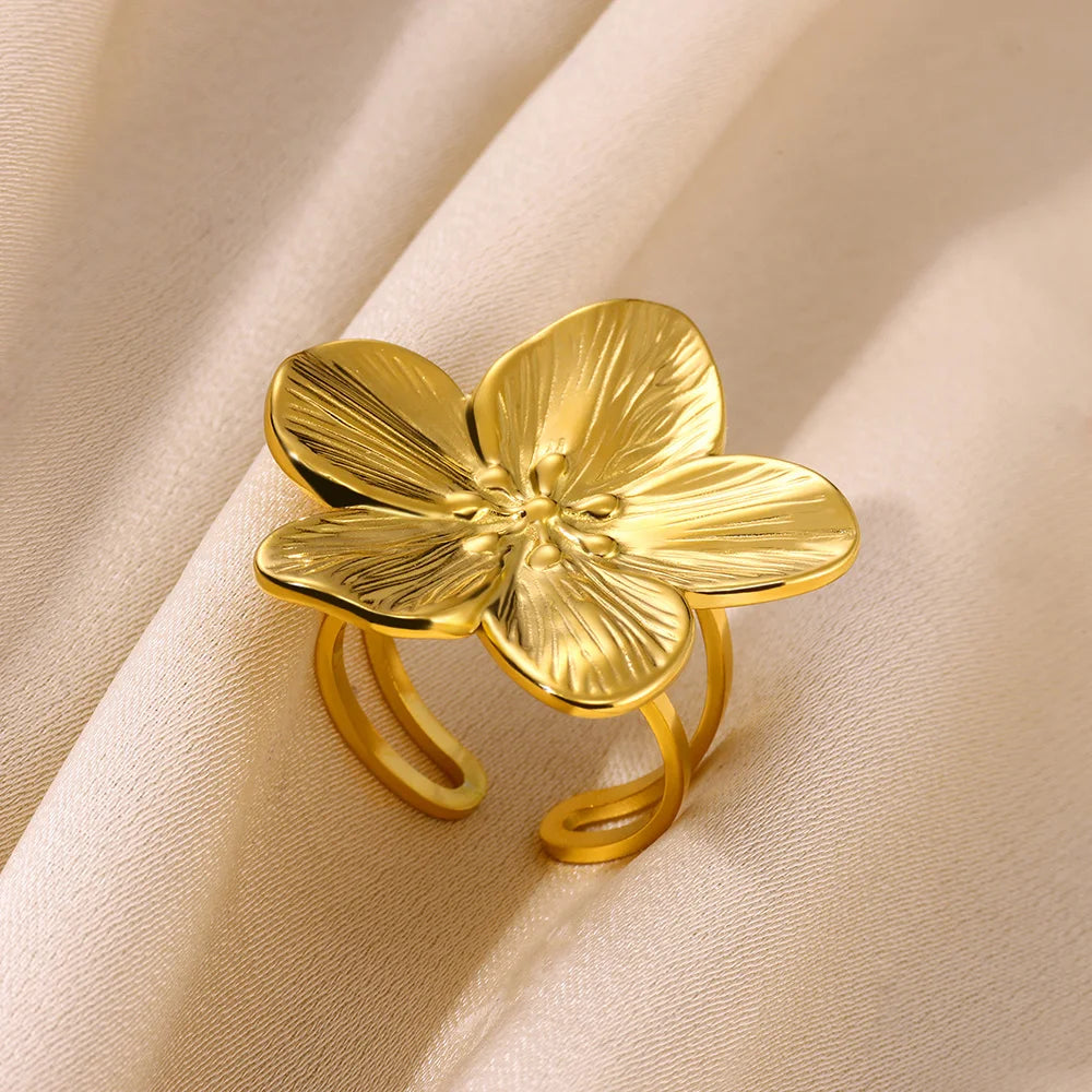 Stainless Steel Rings for Women Aesthetic Heart Gold Color Wedding